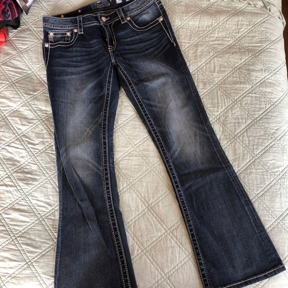Miss Me Jeans - Picture 2 of 9